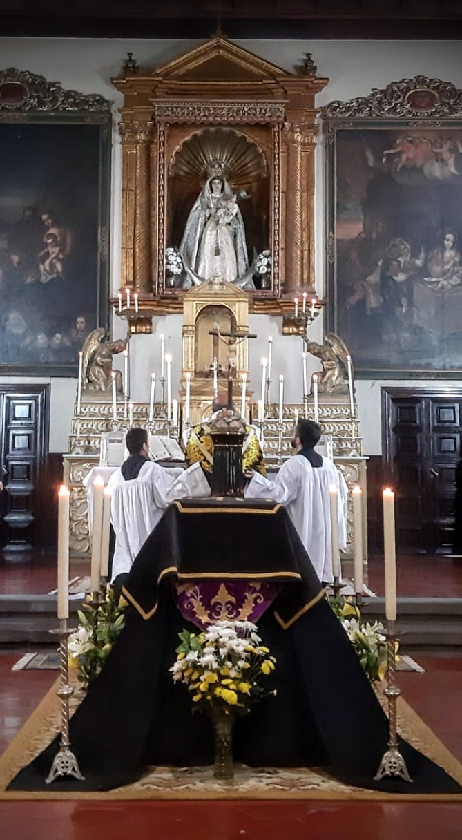 UNO Y DOS DE&nbsp;NOVIEMBRE